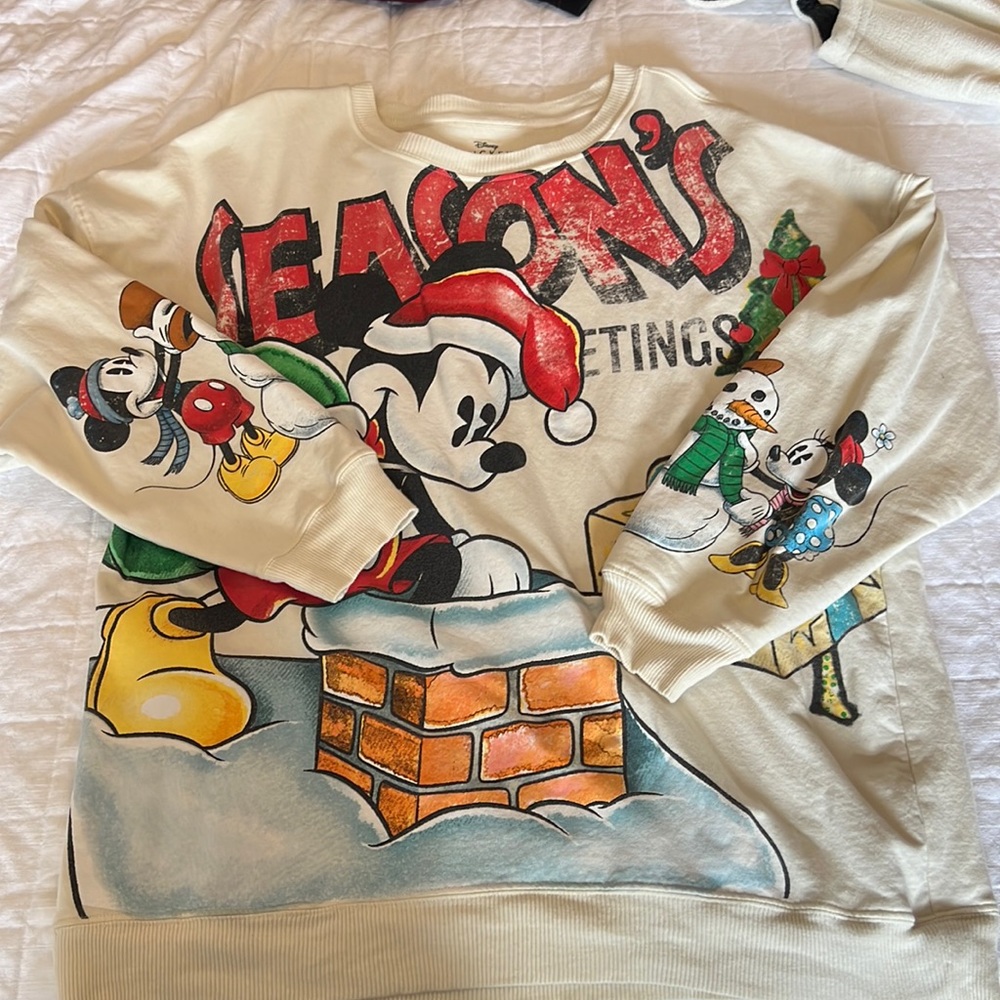 Disney Xmas Crewneck Oversized